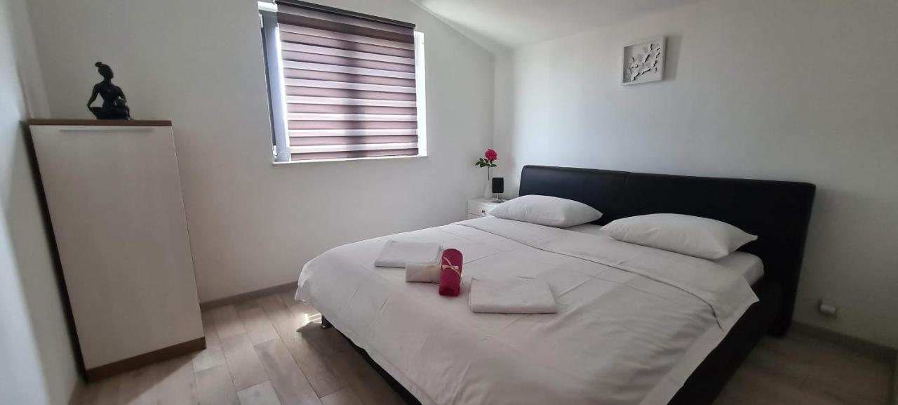 Apartments Centar Vodice Kültér fotó